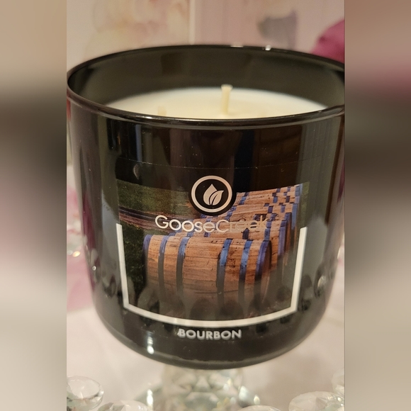 Goosecreek BOURBON Candle w/Lid - Picture 2 of 7